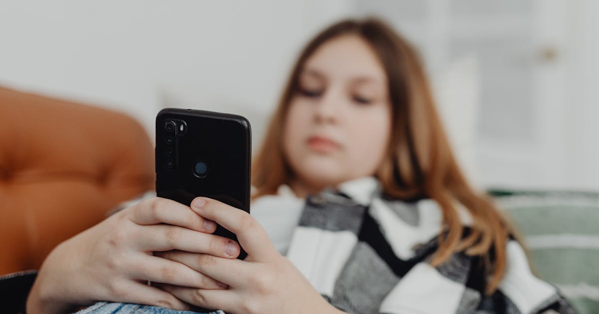 L'impact des réseaux sociaux sur la santé mentale des adolescents